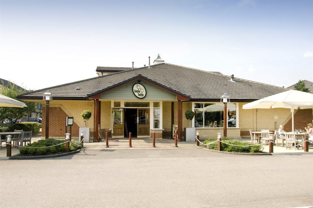 Premier Inn Bradford South Cleckheaton Exterior photo
