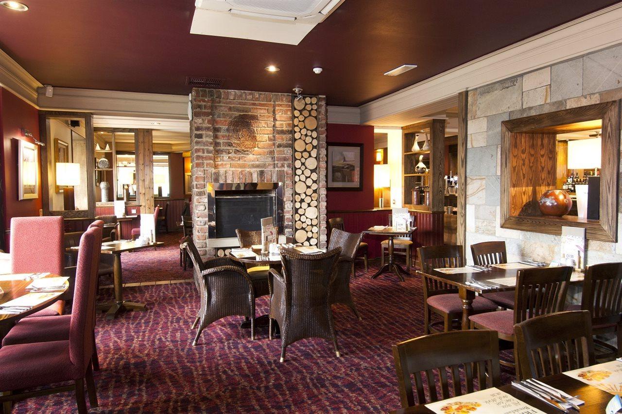 Premier Inn Bradford South Cleckheaton Exterior photo